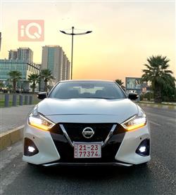 Nissan Maxima
